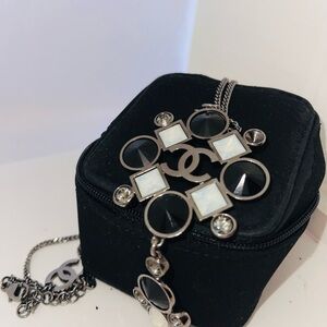 Chanel necklace (long)